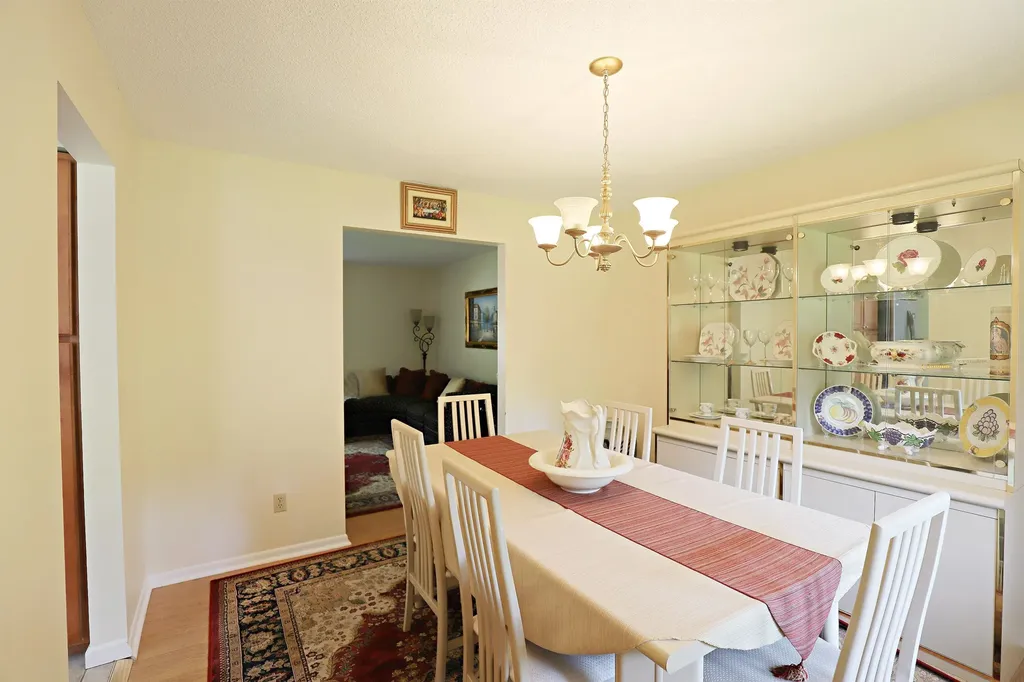 333 Windy Bluff Street Flushing City MI 48433