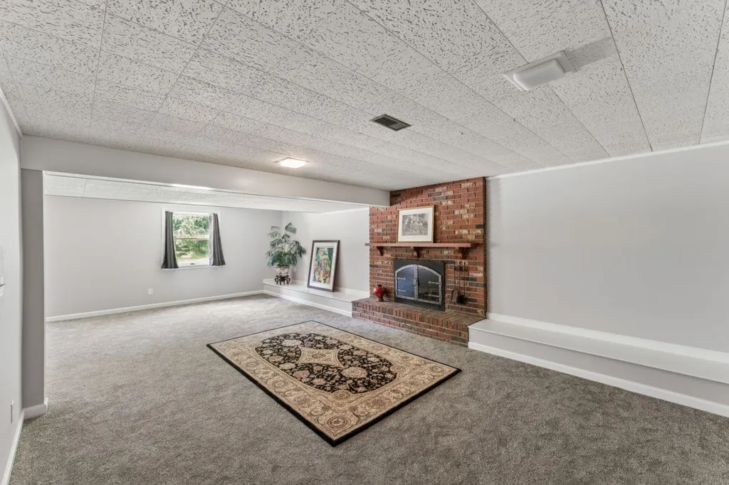 6054 Winged Foot Drive Grand Blanc Charter Township MI 48439