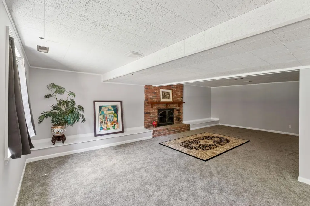 6054 Winged Foot Drive Grand Blanc Charter Township MI 48439