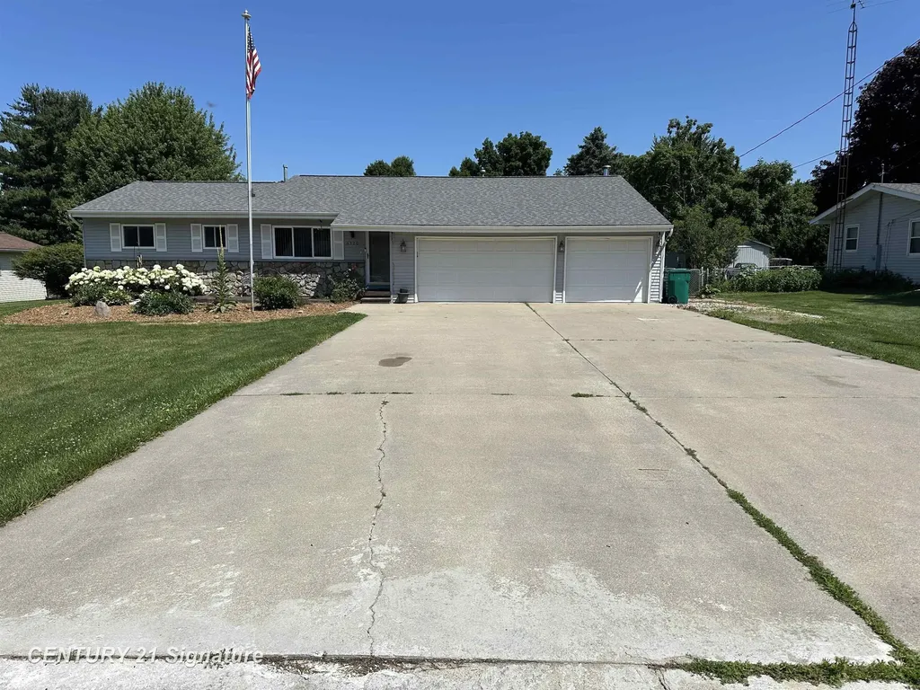 6320 W Frances Road Vienna Charter Township MI 48420