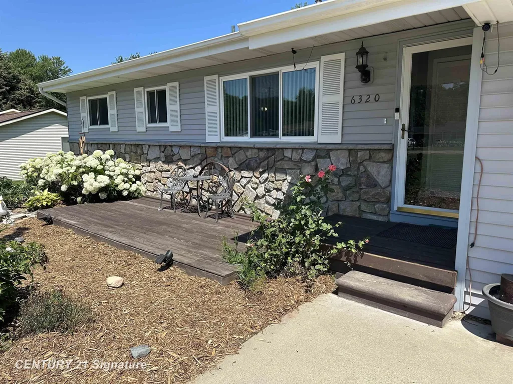 6320 W Frances Road Vienna Charter Township MI 48420
