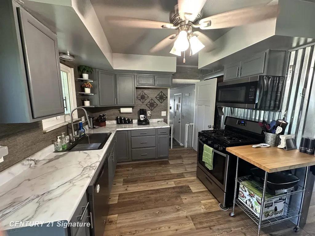 6320 W Frances Road Vienna Charter Township MI 48420
