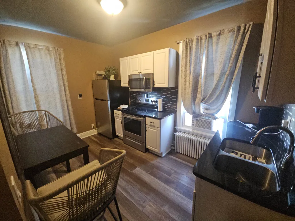 1109 5th Street Bay City City MI 48708