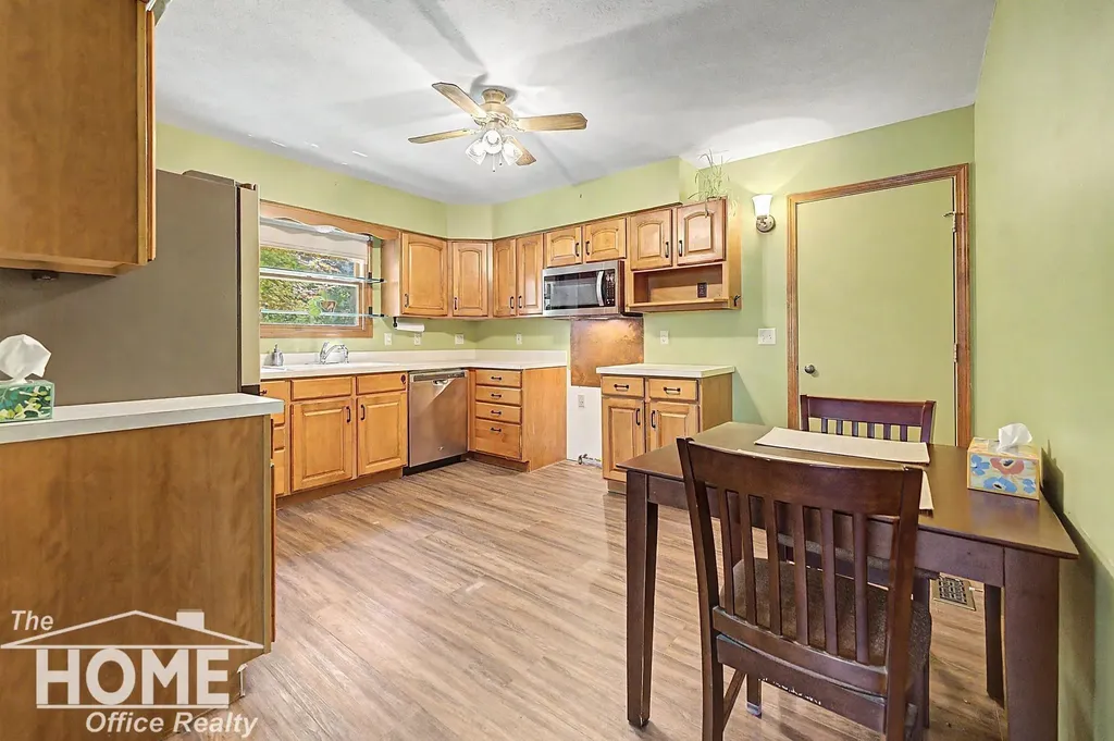 1329 N Ball Street Owosso City MI 48867