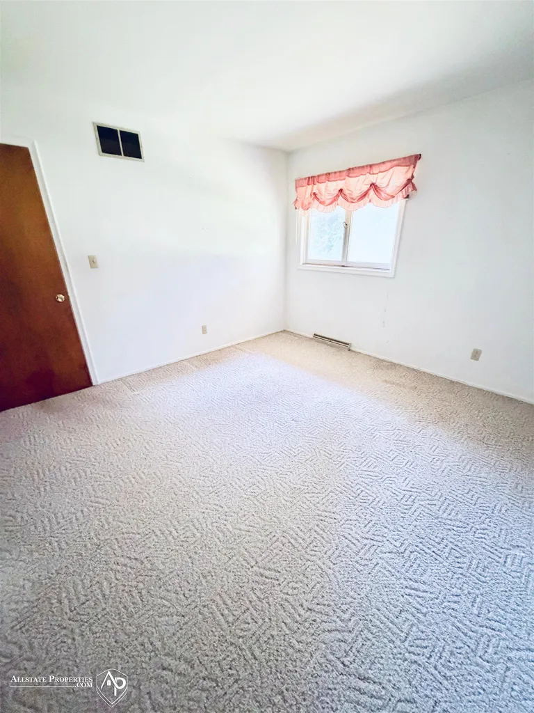10483 Elms Road Montrose Charter Township MI 48457