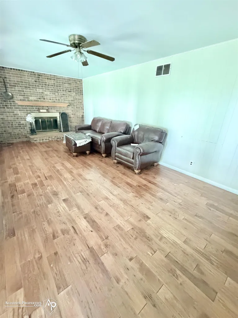 10483 Elms Road Montrose Charter Township MI 48457