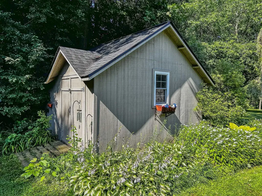 8494 Devin Drive Davison Township MI 48423