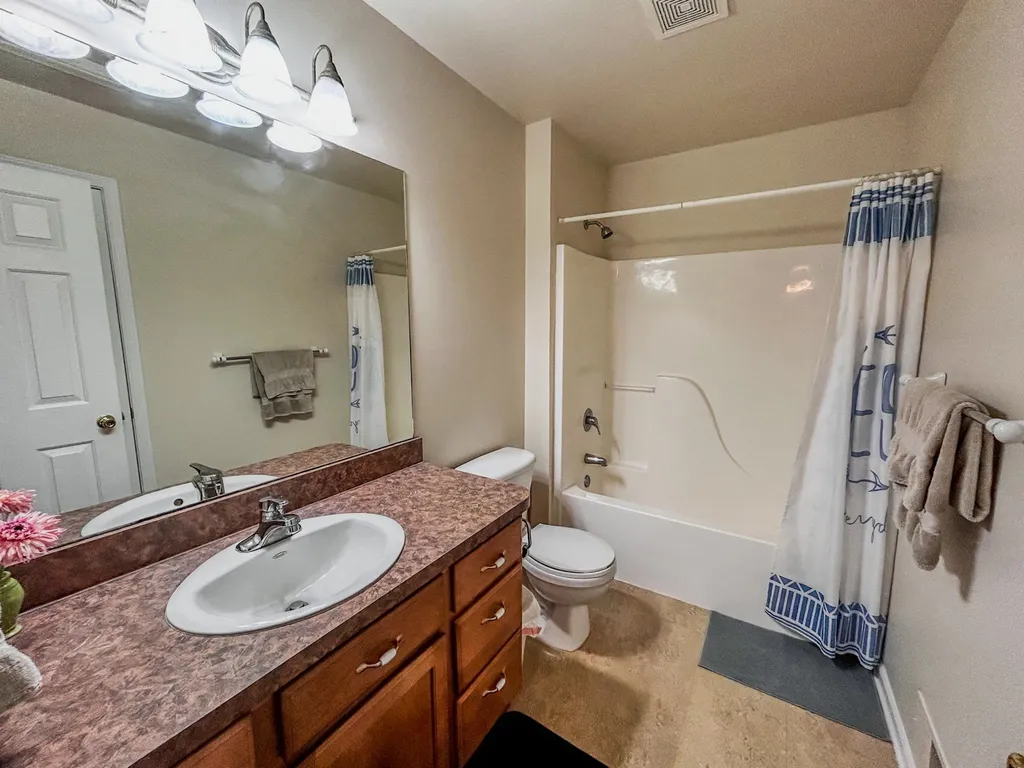 8494 Devin Drive Davison Township MI 48423