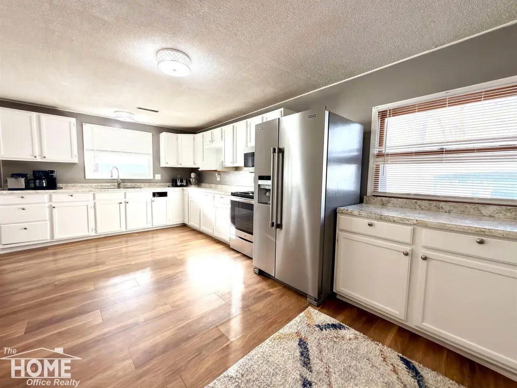 2032 Howard Point Drive Castleton Township MI 49073