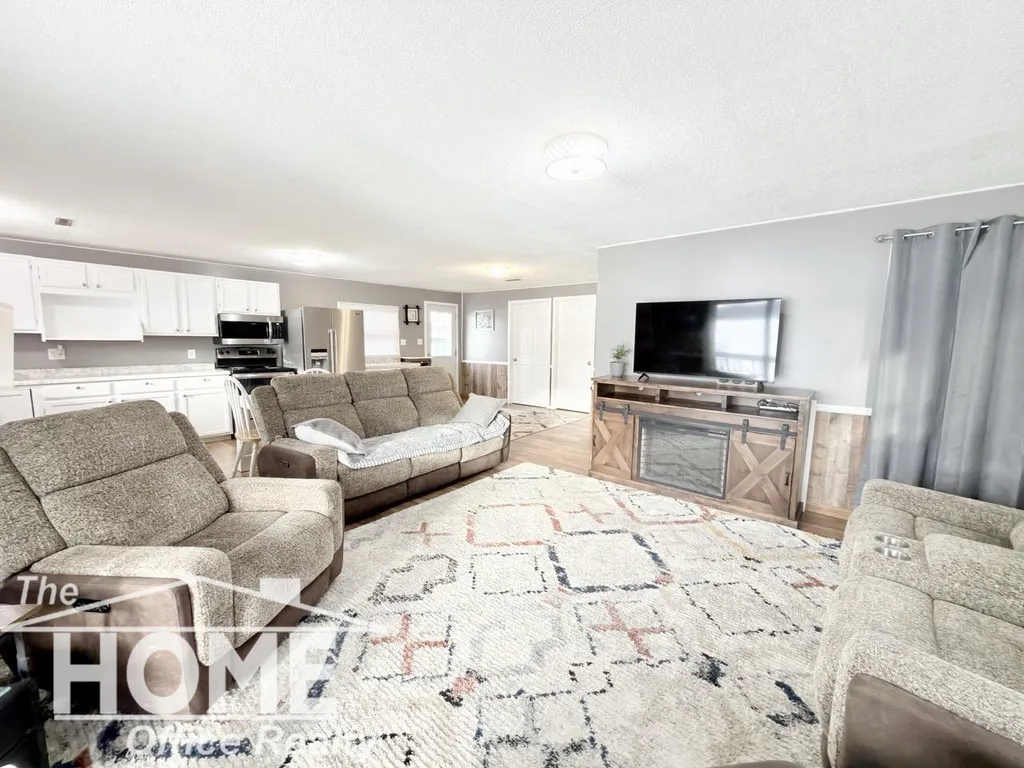 2032 Howard Point Drive Castleton Township MI 49073