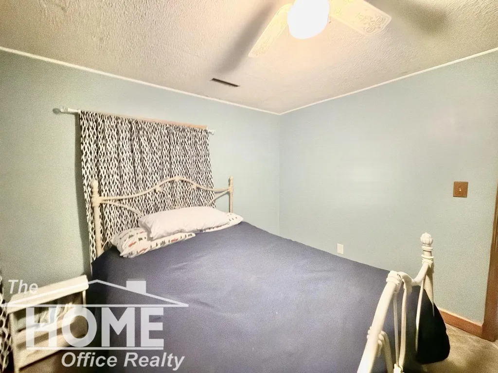 2032 Howard Point Drive Castleton Township MI 49073