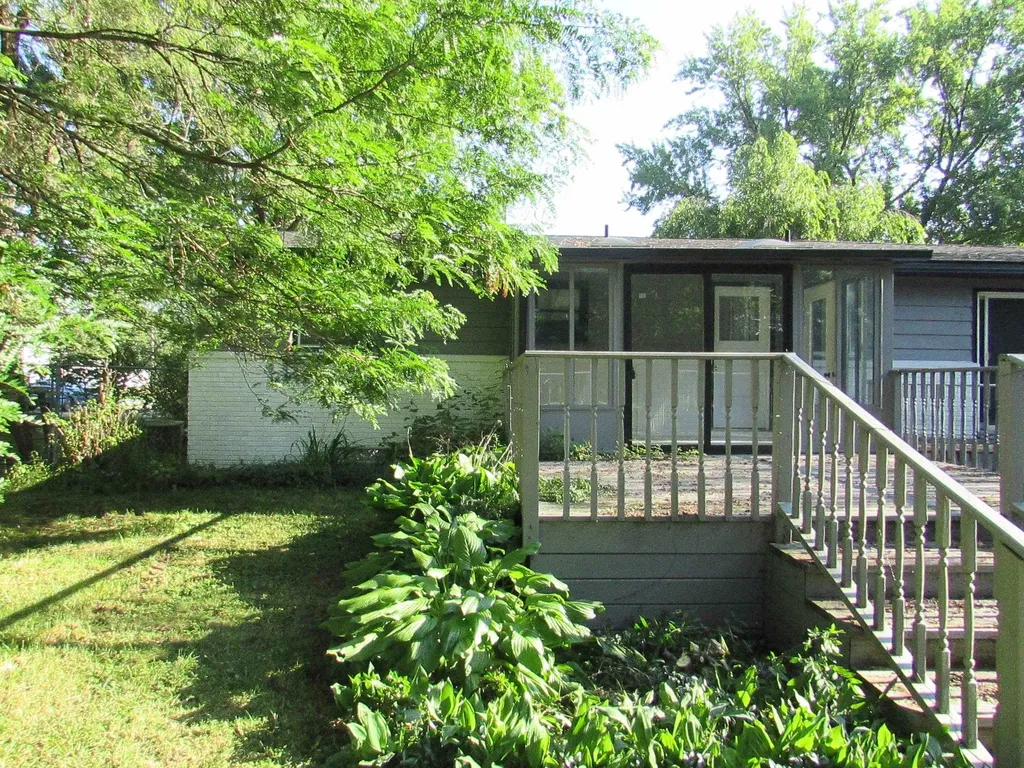 4364 E Atherton Road Burton City MI 48519