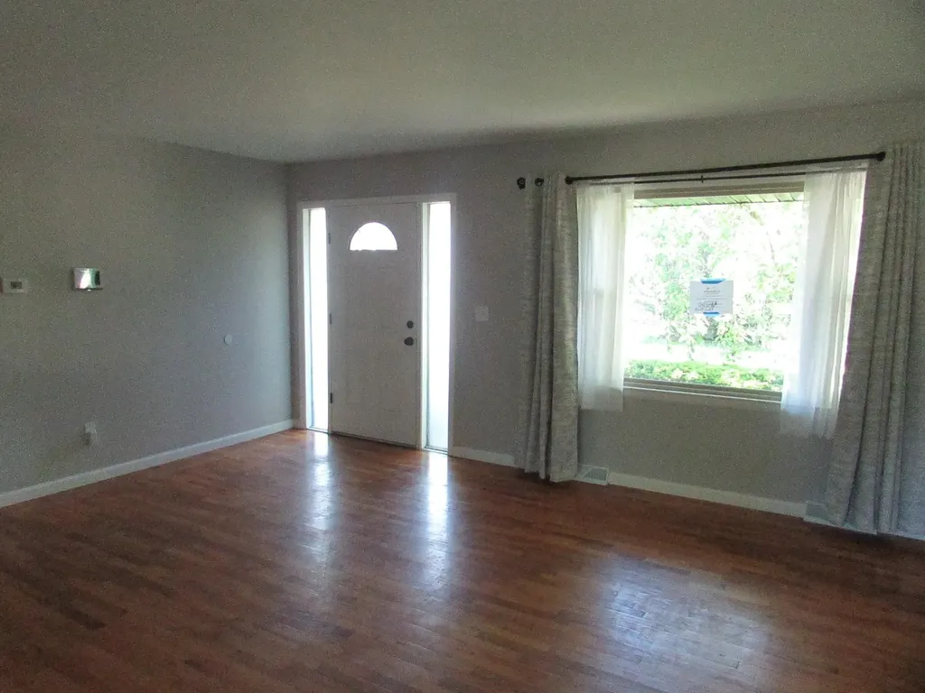 4364 E Atherton Road Burton City MI 48519