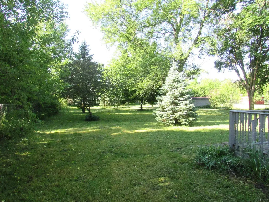 4364 E Atherton Road Burton City MI 48519