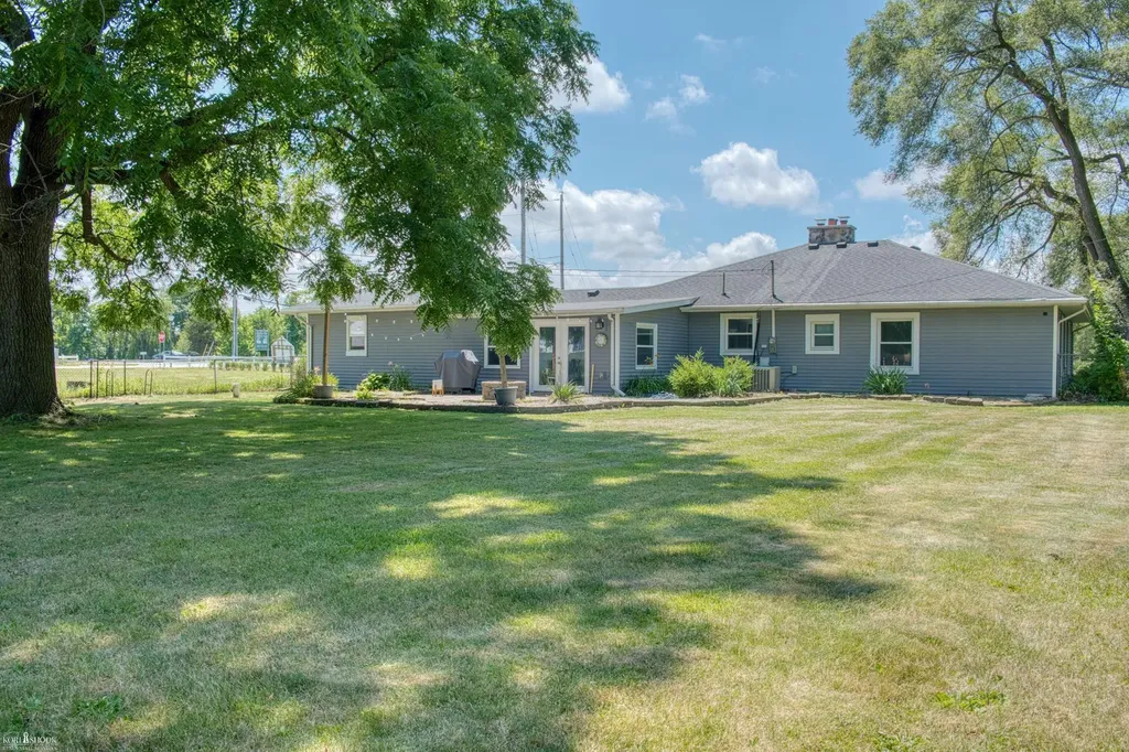 2624 N M 52 Road Owosso Charter Township MI 48867