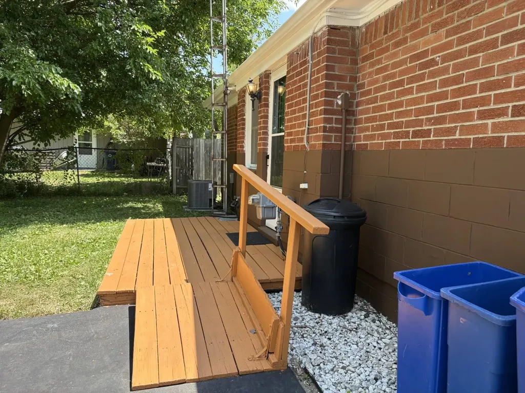 2387 Wildwood Circle Drive Grand Blanc Charter Township MI 48439