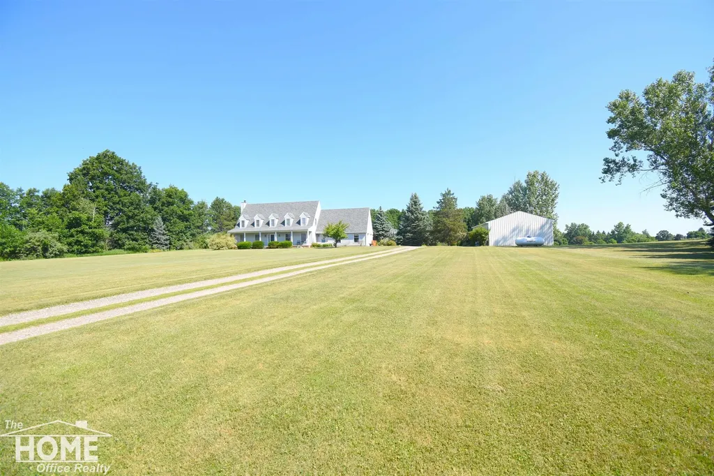 3985 Hibbard Road Caledonia Charter Township MI 48817