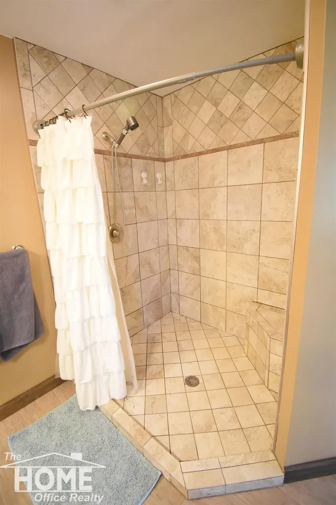 3985 Hibbard Road Caledonia Charter Township MI 48817