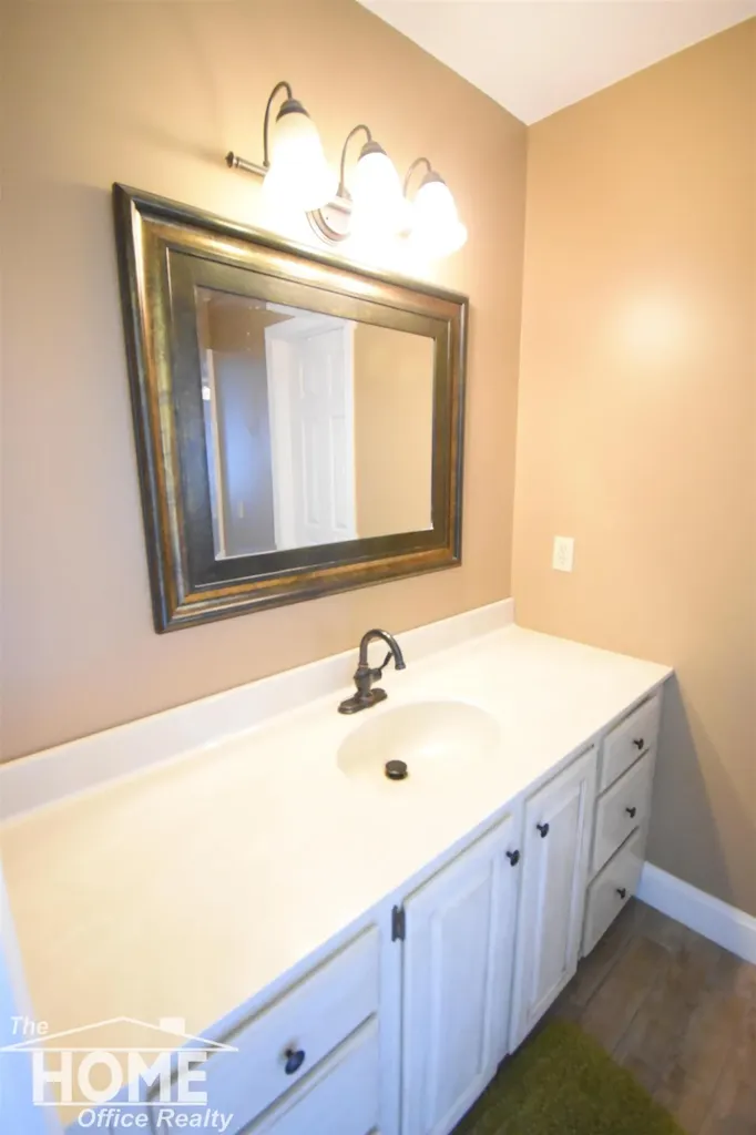 3985 Hibbard Road Caledonia Charter Township MI 48817