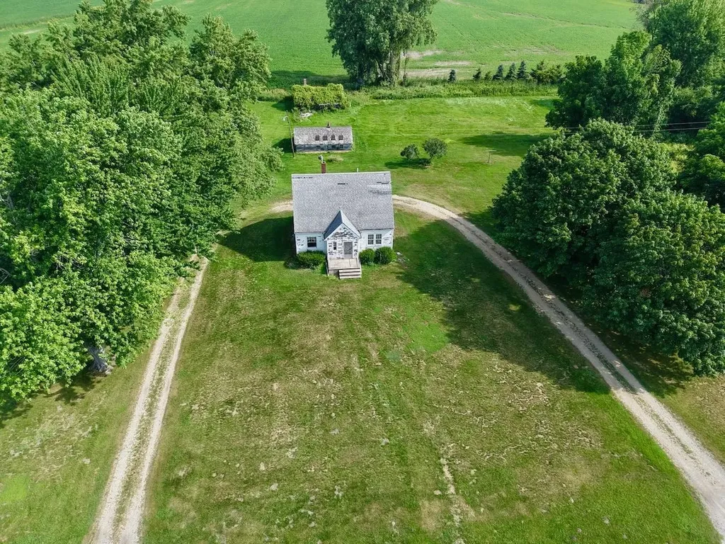 11420 Ferden Road Chesaning Township MI 48616