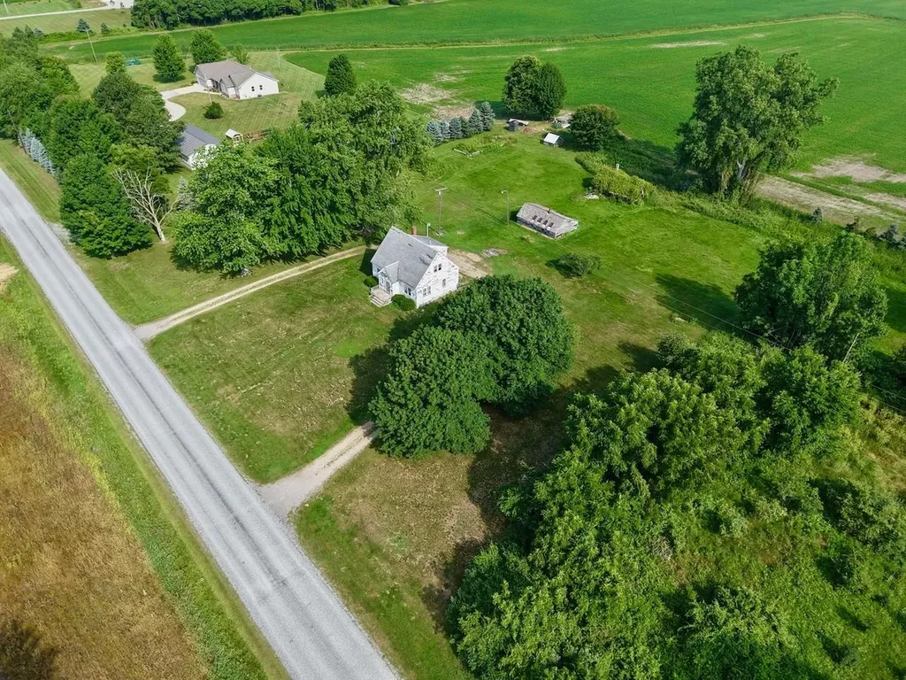 11420 Ferden Road Chesaning Township MI 48616