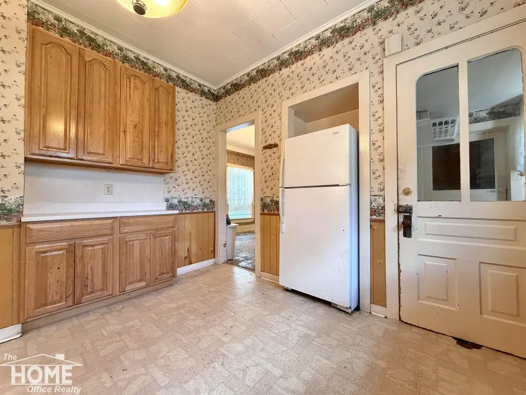 822 S Cedar Street Owosso City MI 48867
