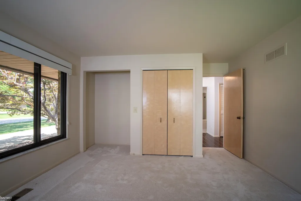 9394 Oakmont Oakmont Drive Unknown City MI 48439