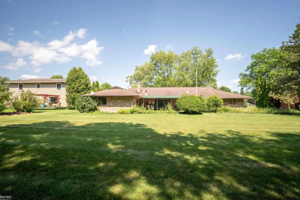 9394 Oakmont Oakmont Drive Unknown City MI 48439