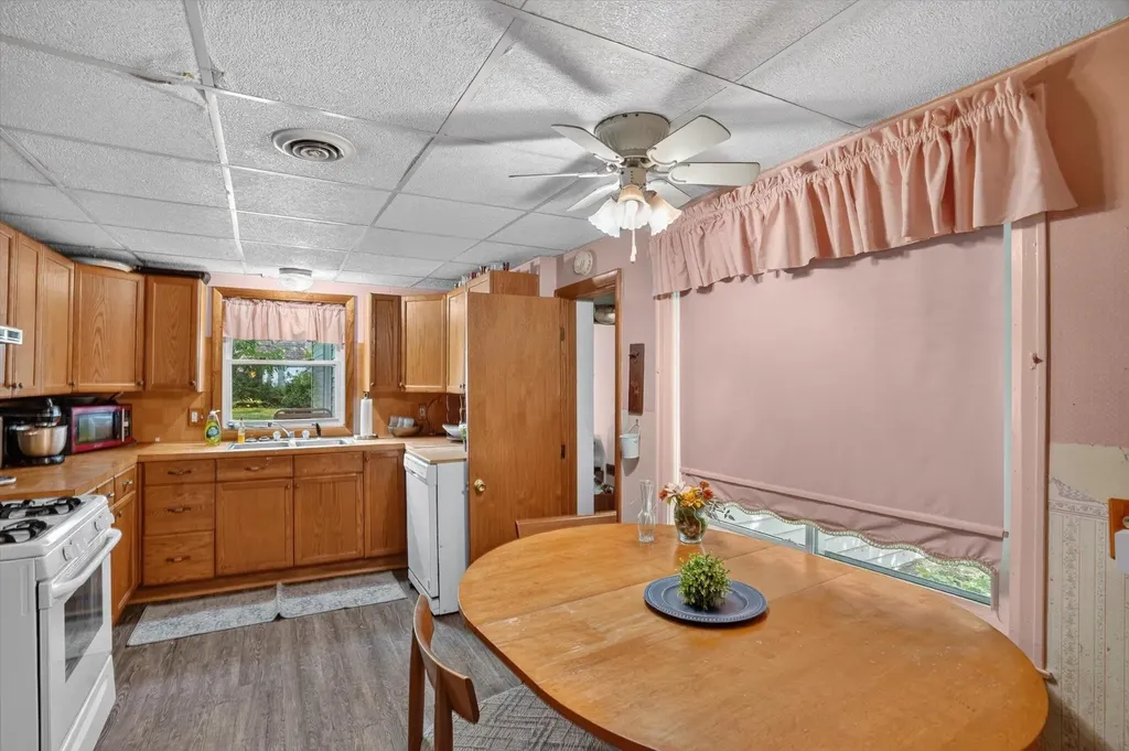 1966 Phillips Avenue Delhi Charter Township MI 48842