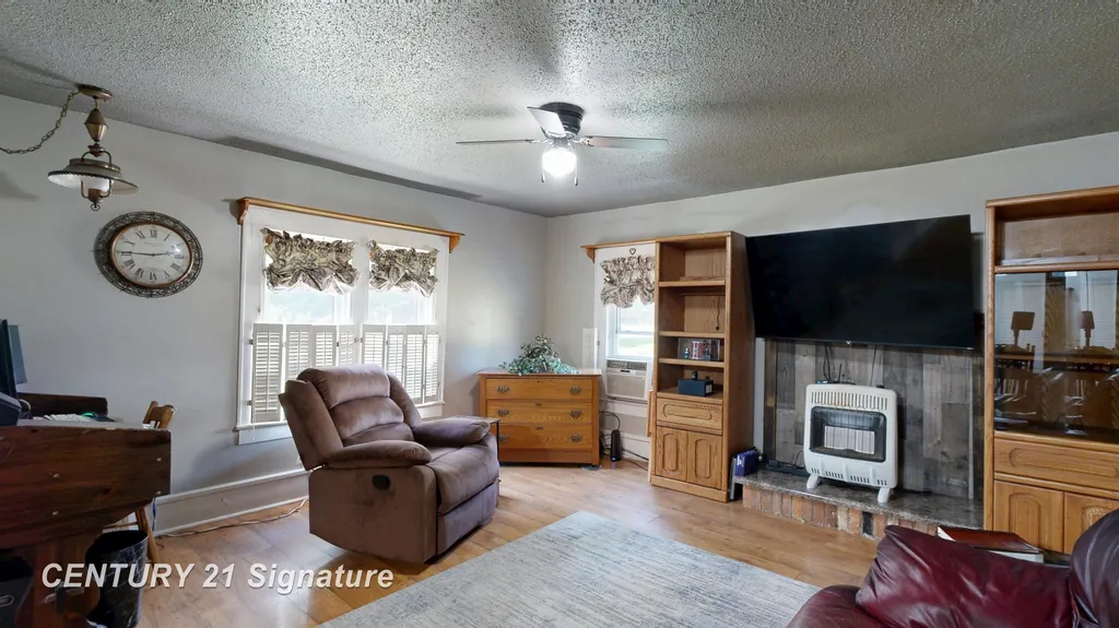 12164 N Elms Road Vienna Charter Township MI 48420