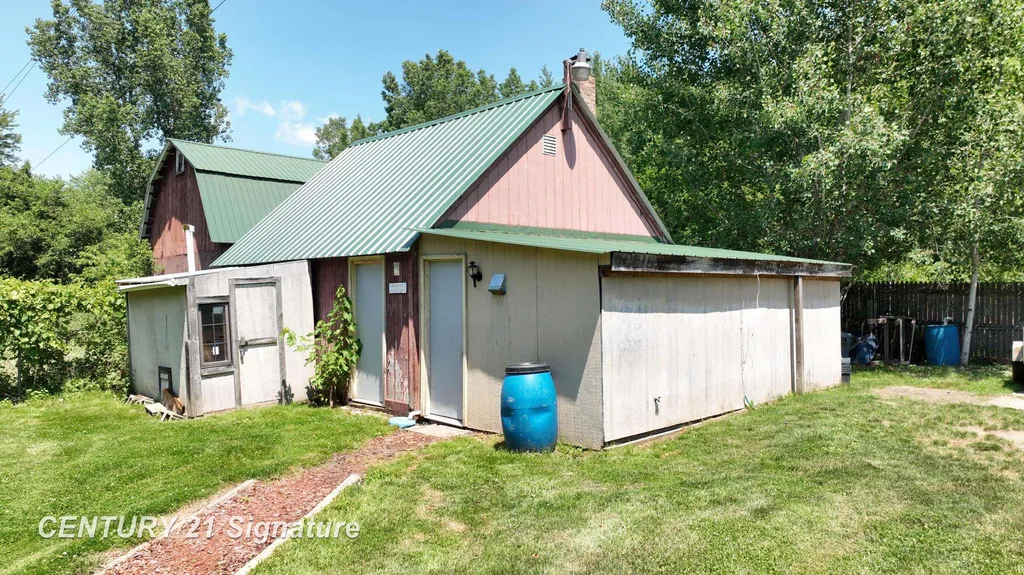 12164 N Elms Road Vienna Charter Township MI 48420