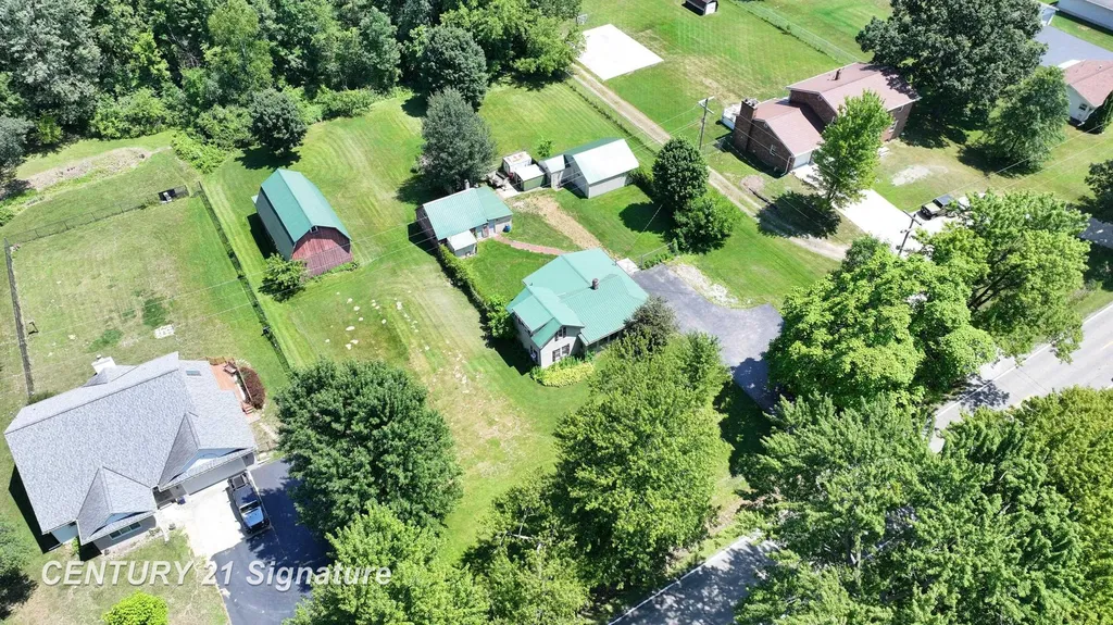 12164 N Elms Road Vienna Charter Township MI 48420
