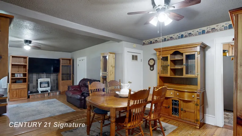 12164 N Elms Road Vienna Charter Township MI 48420
