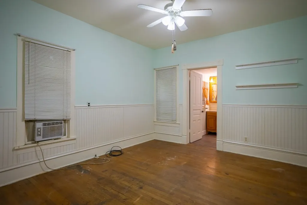 526 E Williams Street Owosso City MI 48867