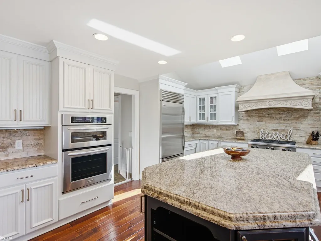 7511 Greene Haven Drive Independence Charter Township MI 48348