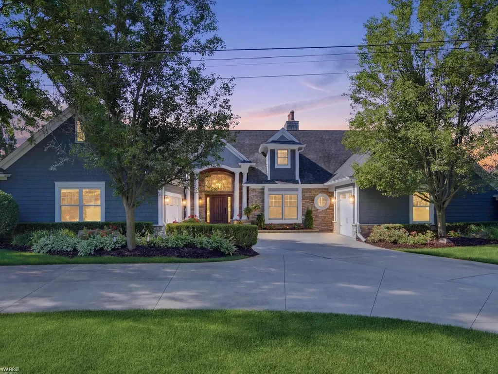 7511 Greene Haven Drive Independence Charter Township MI 48348