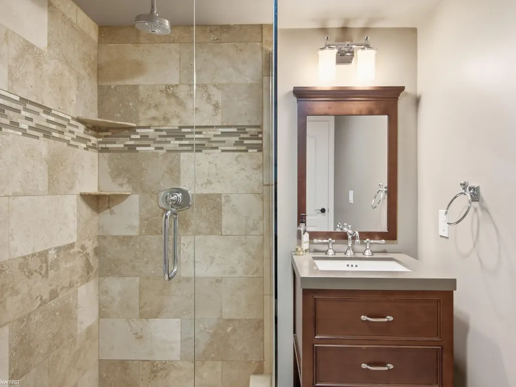 7511 Greene Haven Drive Independence Charter Township MI 48348