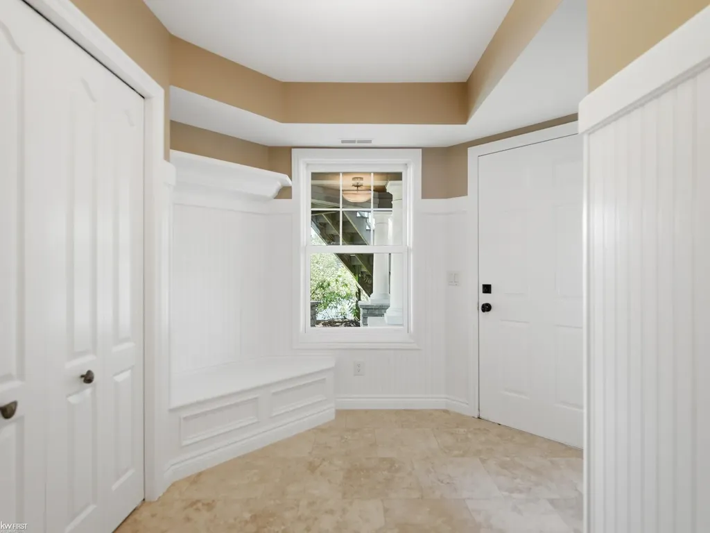 7511 Greene Haven Drive Independence Charter Township MI 48348