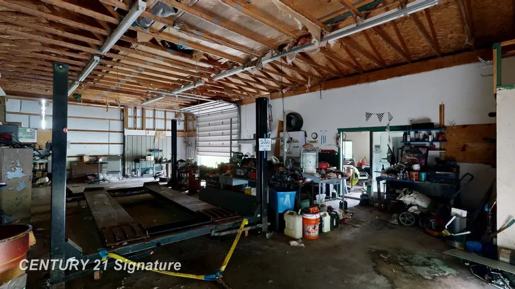 3349 W Lake Road Vienna Charter Township MI 48420