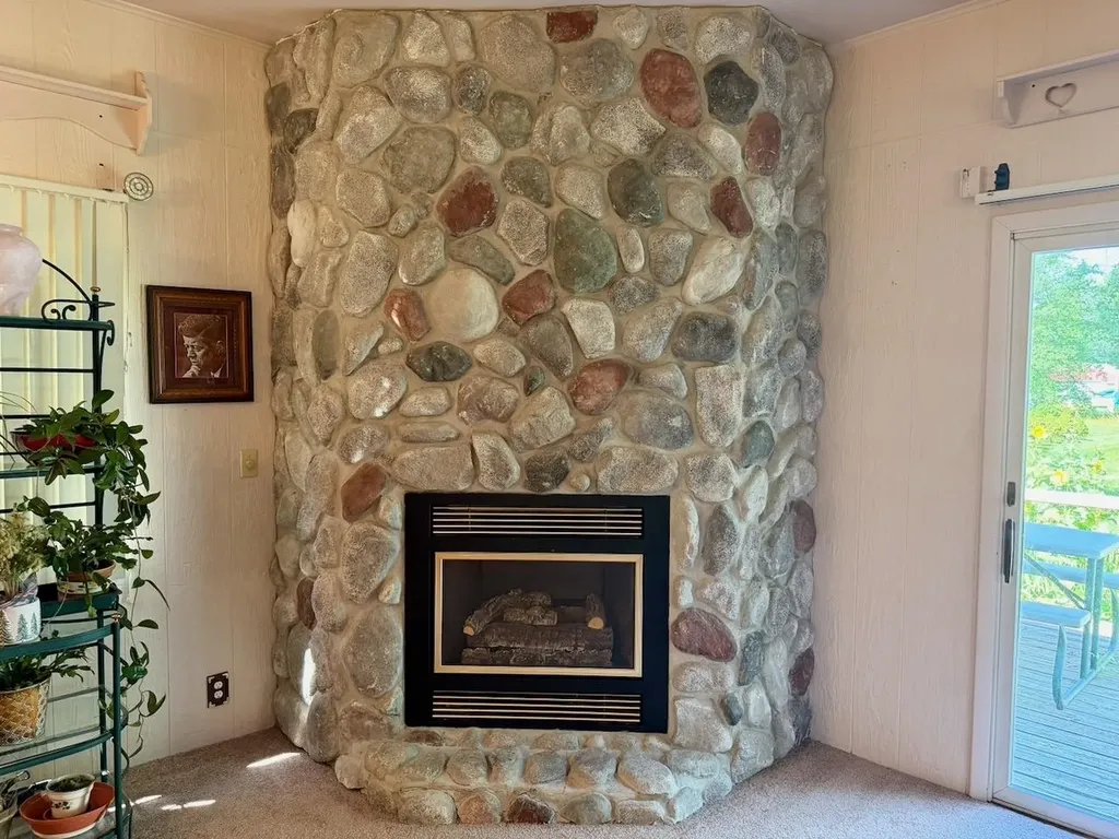 623 N Line Street Chesaning Village MI 48616