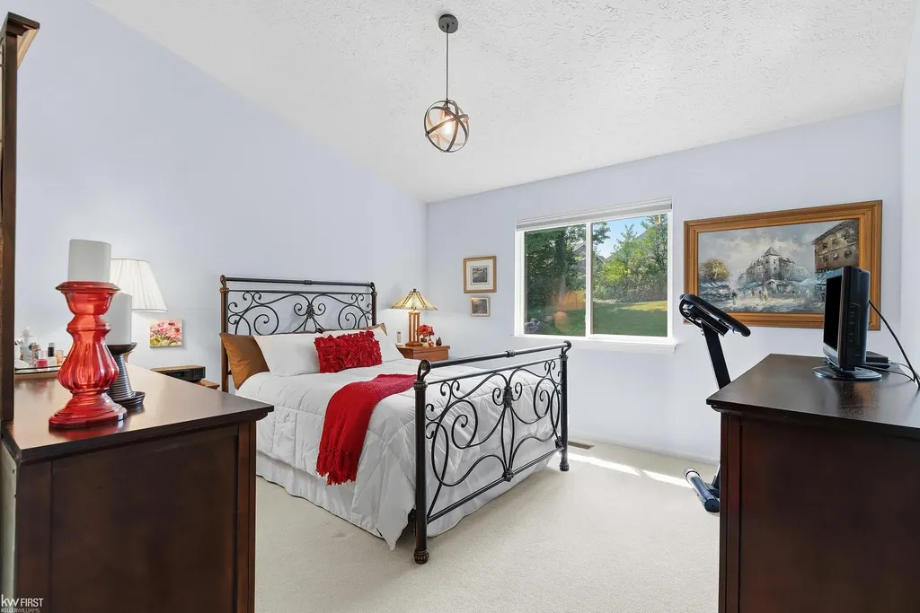 916 Spirea Drive Marion Township MI 48843