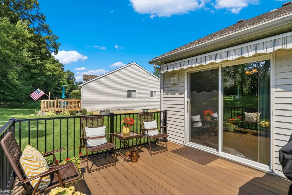 916 Spirea Drive Marion Township MI 48843