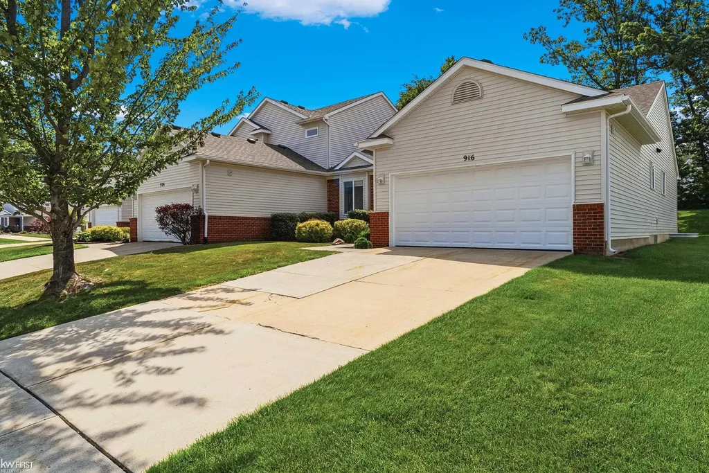 916 Spirea Drive Marion Township MI 48843