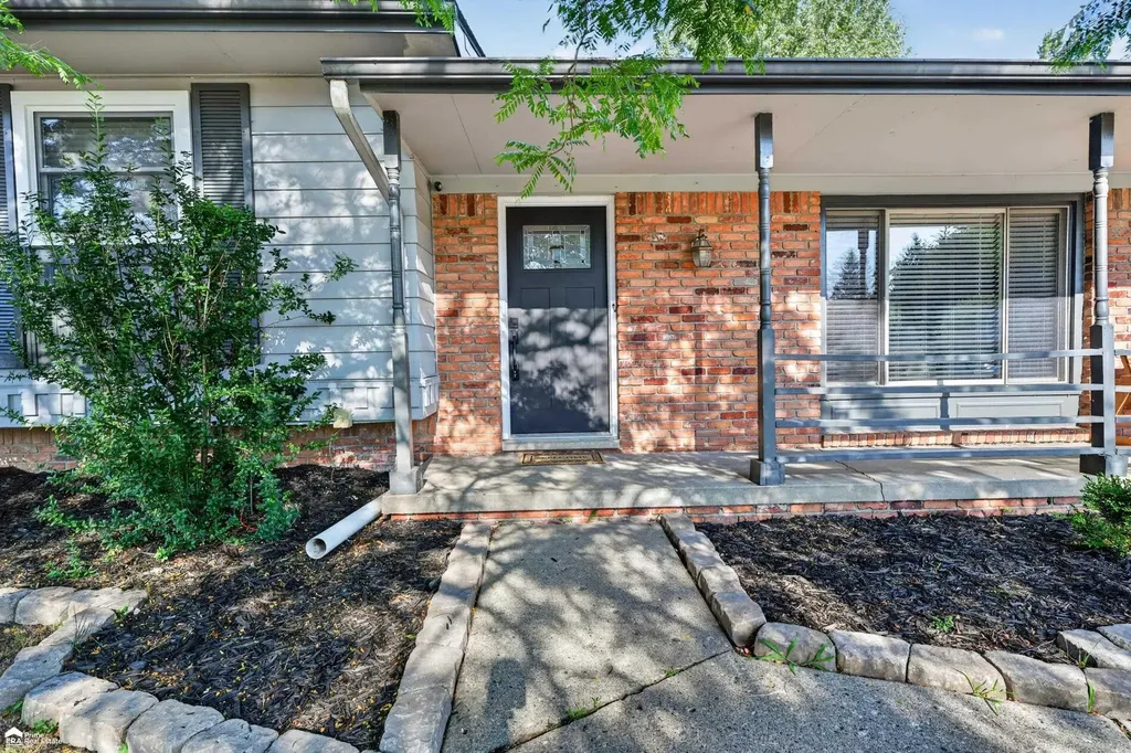 1392 Wagon Wheel Circle Grand Blanc Charter Township MI 48439