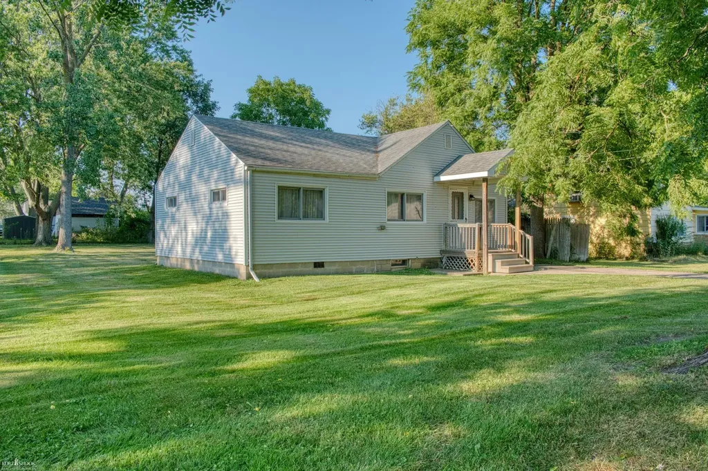315 E Williams Street Corunna City MI 48817
