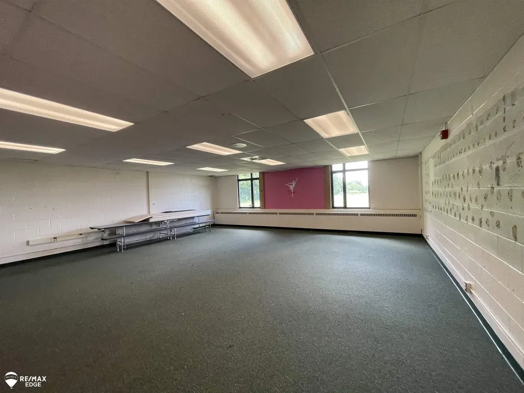 8254 N Gale Road Richfield Township MI 48463