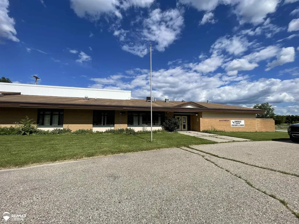 8254 N Gale Road Richfield Township MI 48463