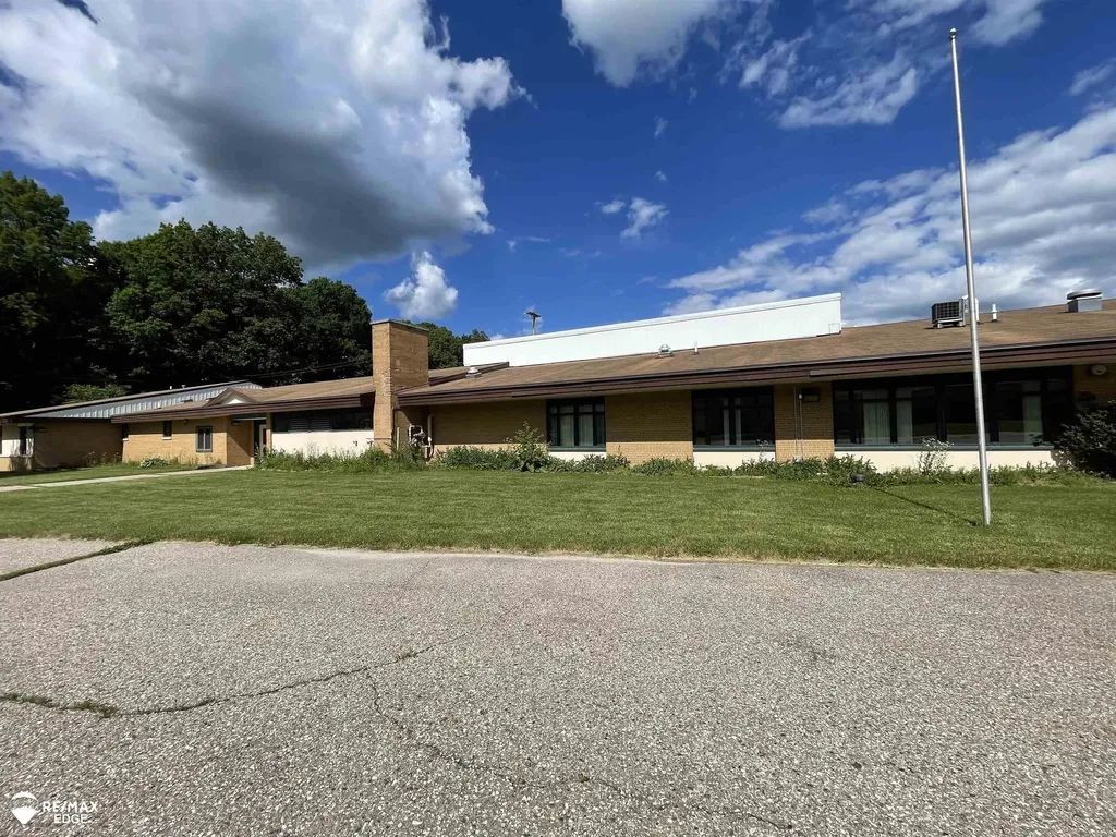 8254 N Gale Road Richfield Township MI 48463