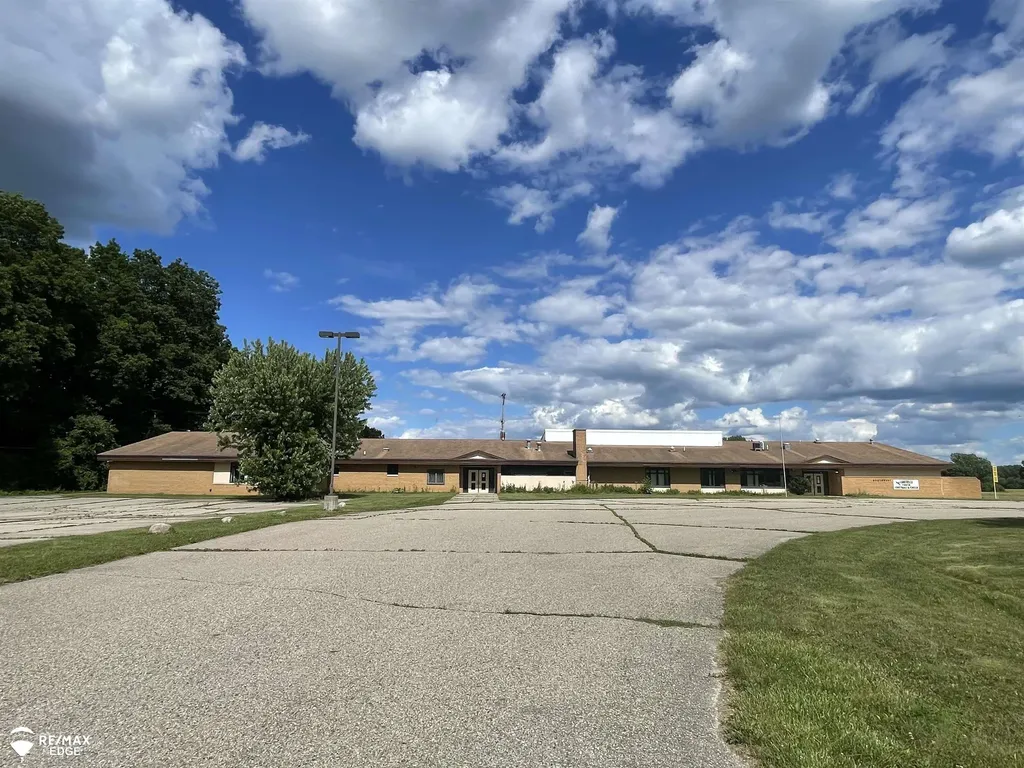8254 N Gale Road Richfield Township MI 48463