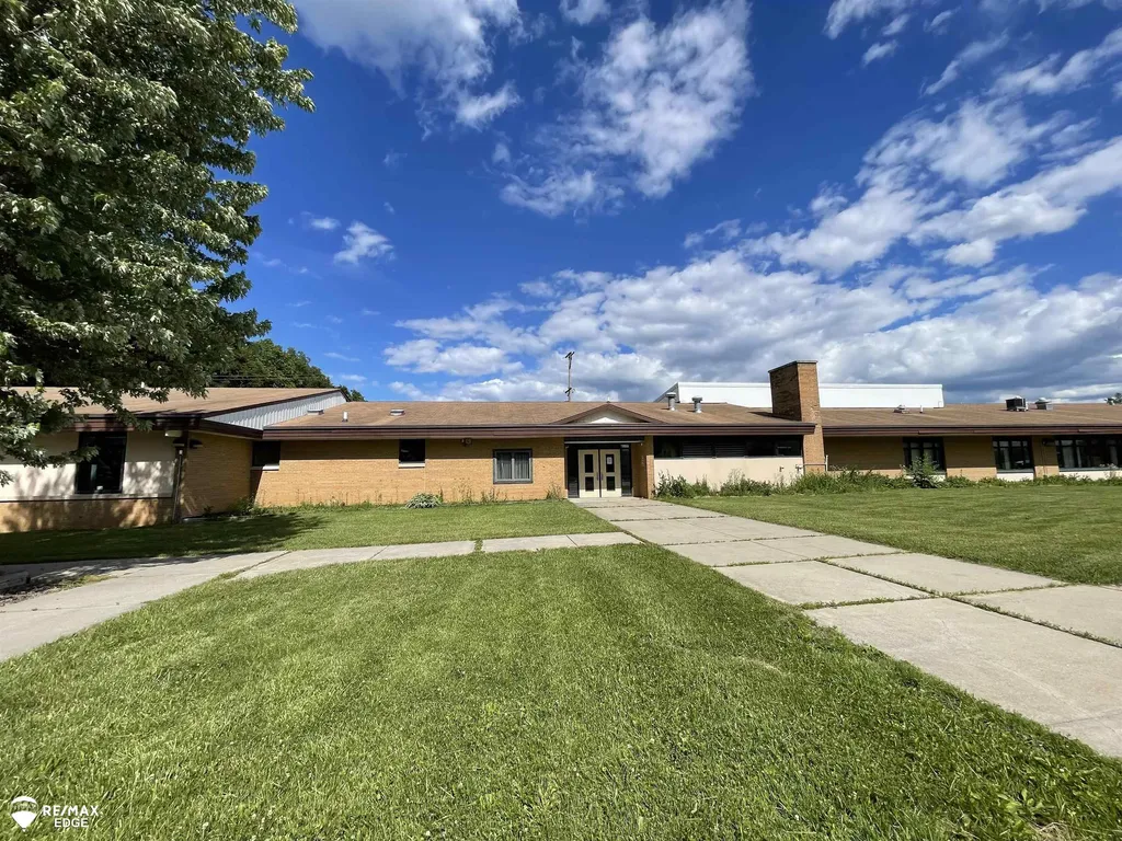 8254 N Gale Road Richfield Township MI 48463